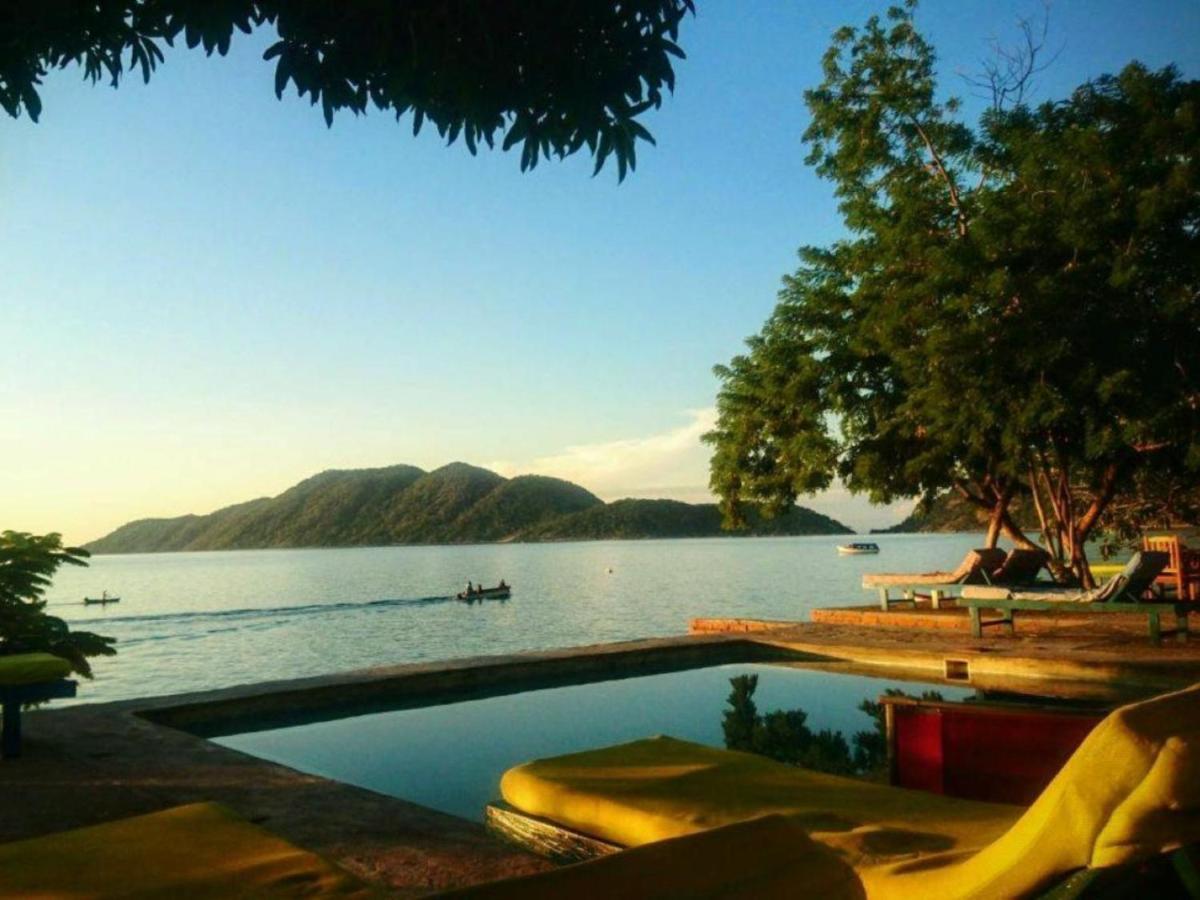 Thumbi View Lodge Cape Maclear エクステリア 写真